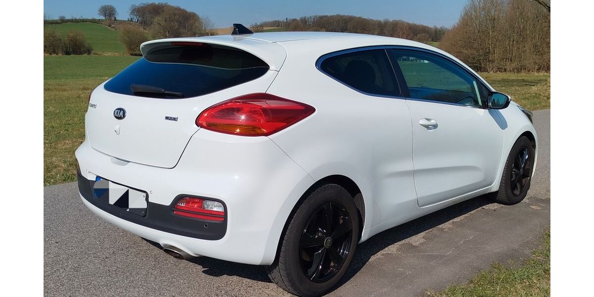 Kia ceed / Ceed 181.750 km 6.300 &euro; Kierspe 58566