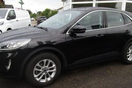 Ford Kuga 52.900 km 15.780 &euro; Nortorf 24589