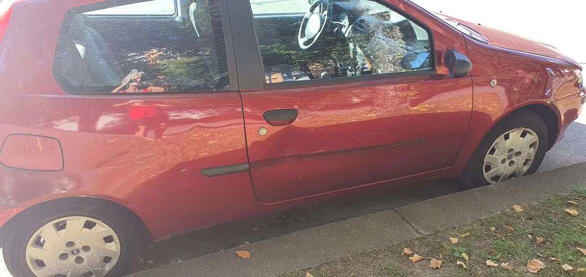 Fiat Punto 74.226 km 650 € München 81737