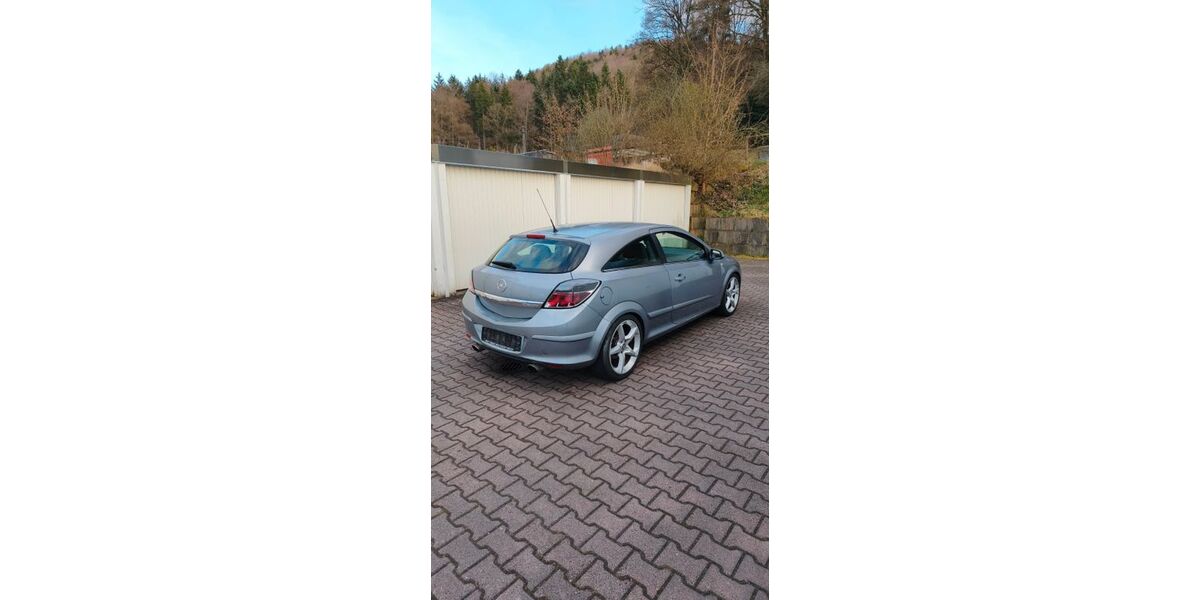 Opel Astra 233.000 km 1.999 &euro; Horb 72160