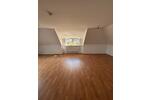 Dachgeschoßwohnung Aukrug - 2.5 Zimmer, 75 m&sup2;, 1.000&euro; | Angebot:25312911