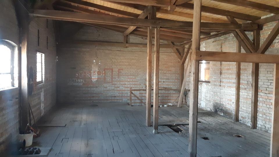 Einfamilienhaus Wolmirstedt - 5 Zimmer, 200 m&sup2;, 93.000&euro; | Angebot:27081718