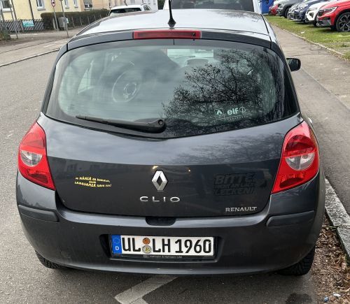 Renault Clio 233.000 km 1.200 € Ulm 89075