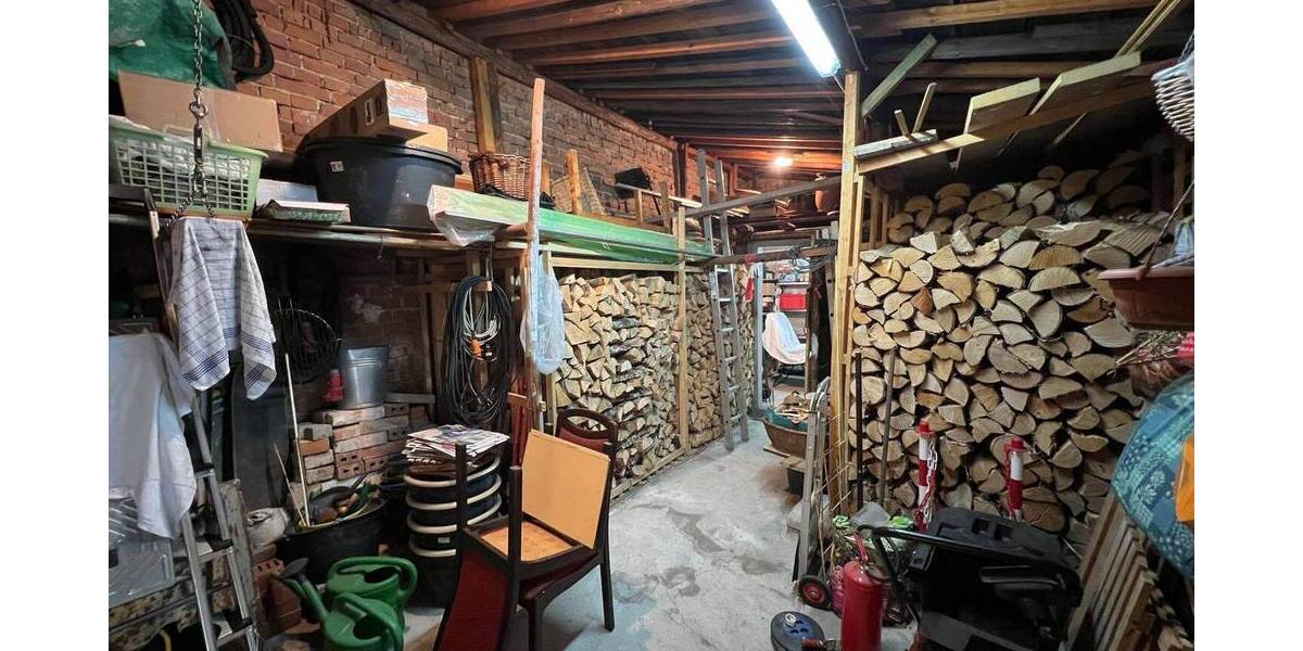 Einfamilienhaus Hildburghausen - 5 Zimmer, 150 m&sup2;, 182.000&euro; | Angebot:26189236