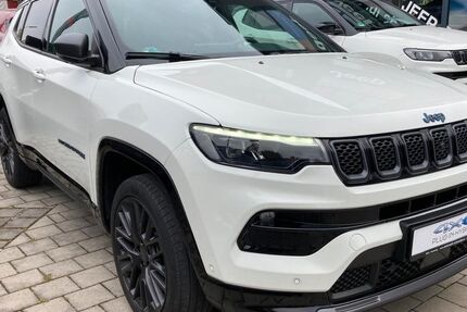 Jeep Compass 37.900 km 22.980 &euro; Ismaning 85737