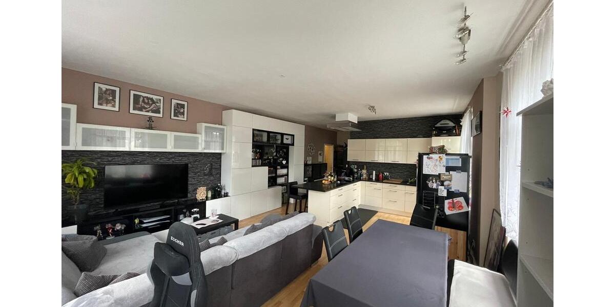 Hochparterre Dresden Blasewitz - 3 Zimmer, 81 m&sup2;, 239.000&euro; | Angebot:26708992