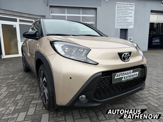 Toyota Aygo (X) 6.256 km 15.689 &euro; Rathenow 14712
