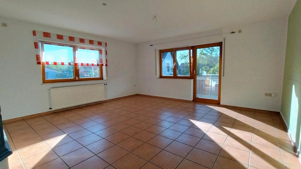 Etagenwohnung Hohentengen - 5 Zimmer, 120 m&sup2;, 1.150&euro; | Angebot:26403113