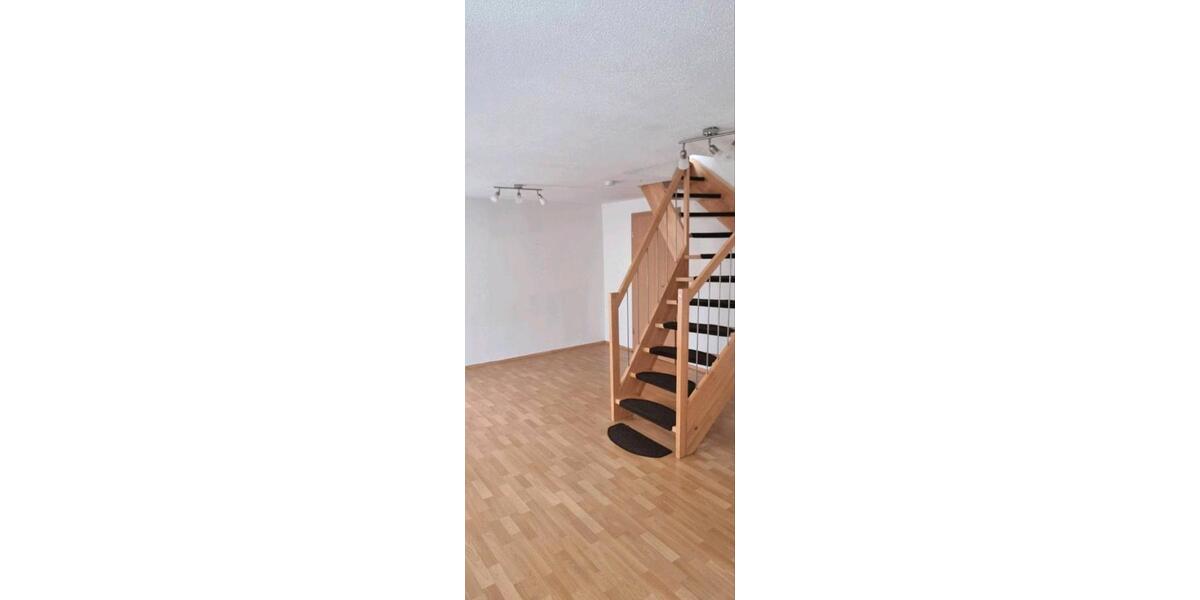 Maisonettenwohnung Wellendingen - 4.5 Zimmer, 160 m&sup2;, 1.200&euro; | Angebot:26469757
