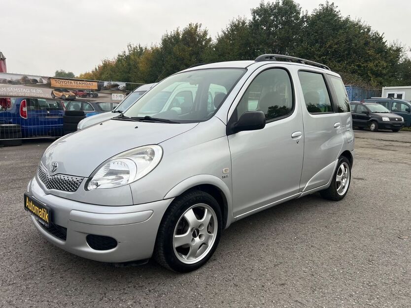 Toyota Verso 132.000 km 3.999 € BOTTROP 46238