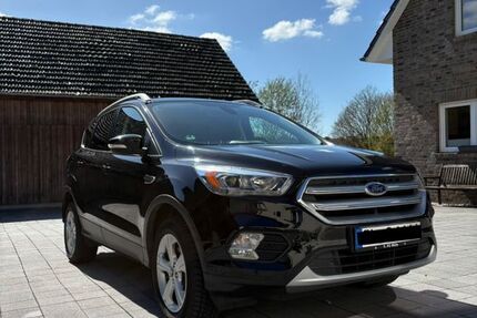 Ford Kuga 83.000 km 13.500 &euro; Overath 51491