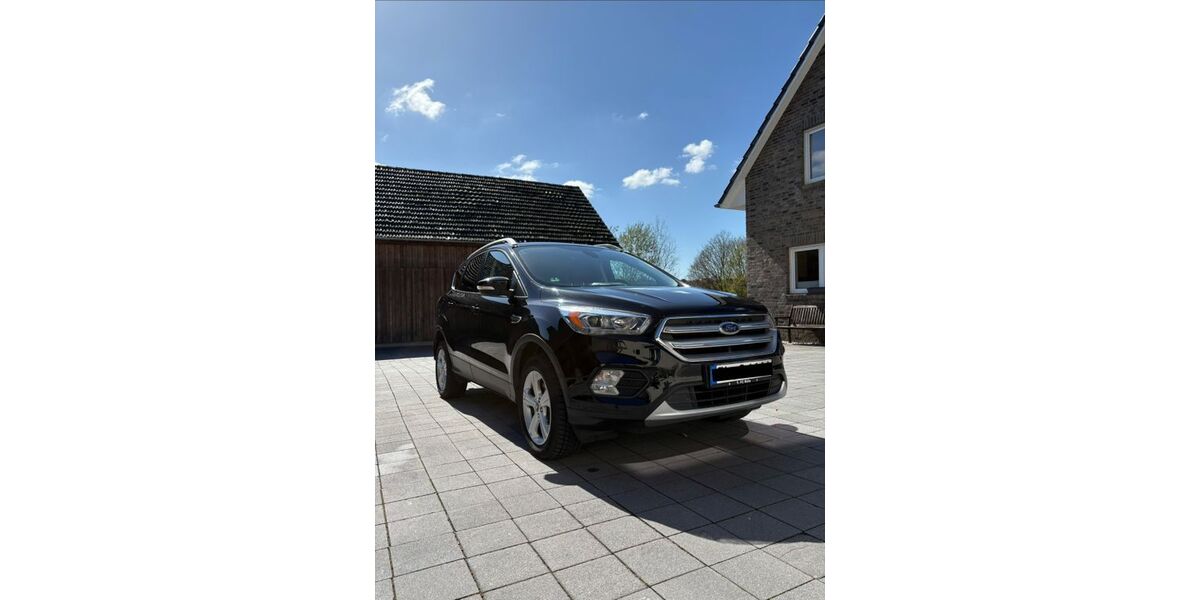 Ford Kuga 83.000 km 13.500 &euro; Overath 51491