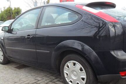 Ford Focus 177.000 km 1.399 &euro; Uetze OT Dollbergen 31311