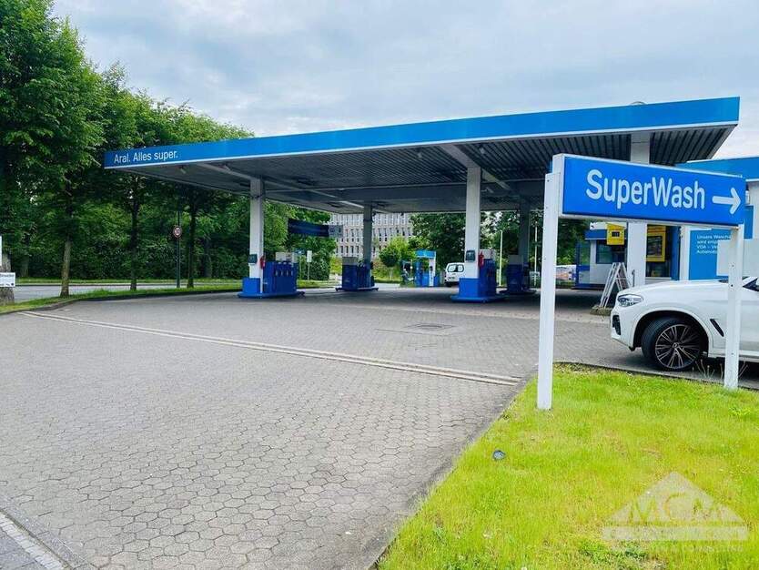 #VERMITTELT# Gewerbegrundstücke mit Tankstelle in Frankfurt zimmer