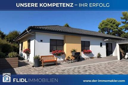 gepflegter Bungalow mit Pool 4 zimmer