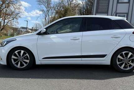 Hyundai i20 103.000 km 10.800 &euro; Selters (Taunus) 65618