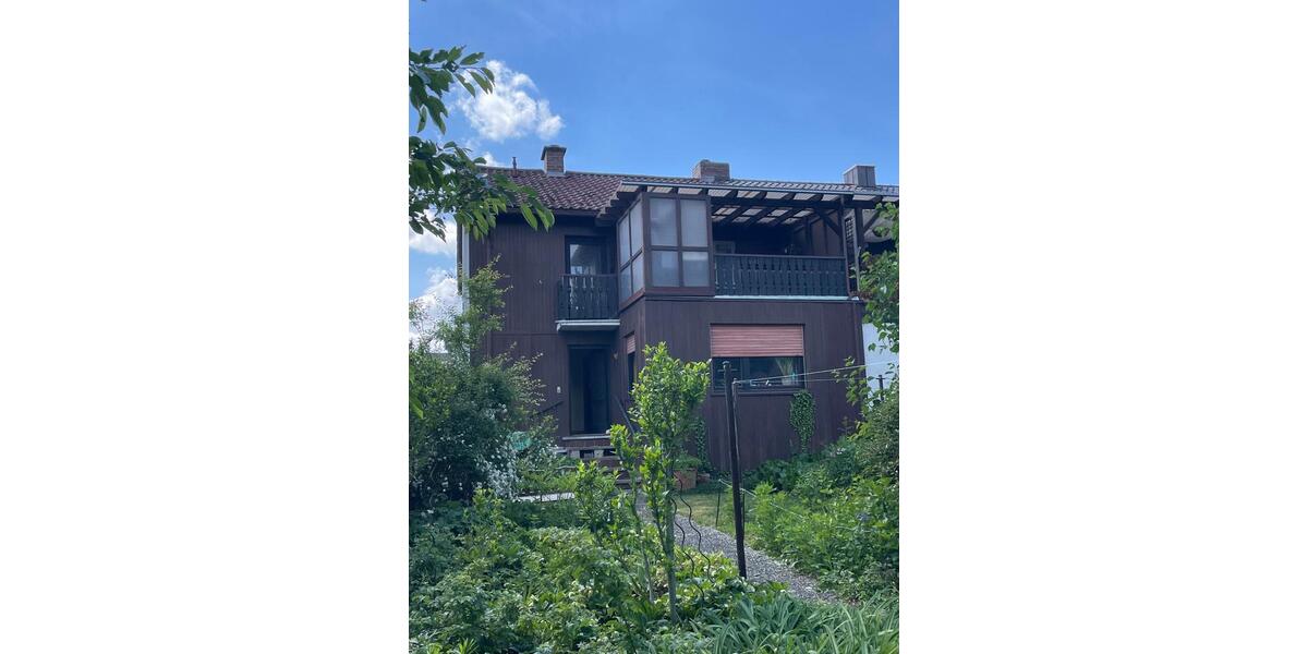 Doppelhaushälfte Plattling - 6 Zimmer, 110 m&sup2;, 230.000&euro; | Angebot:26889199