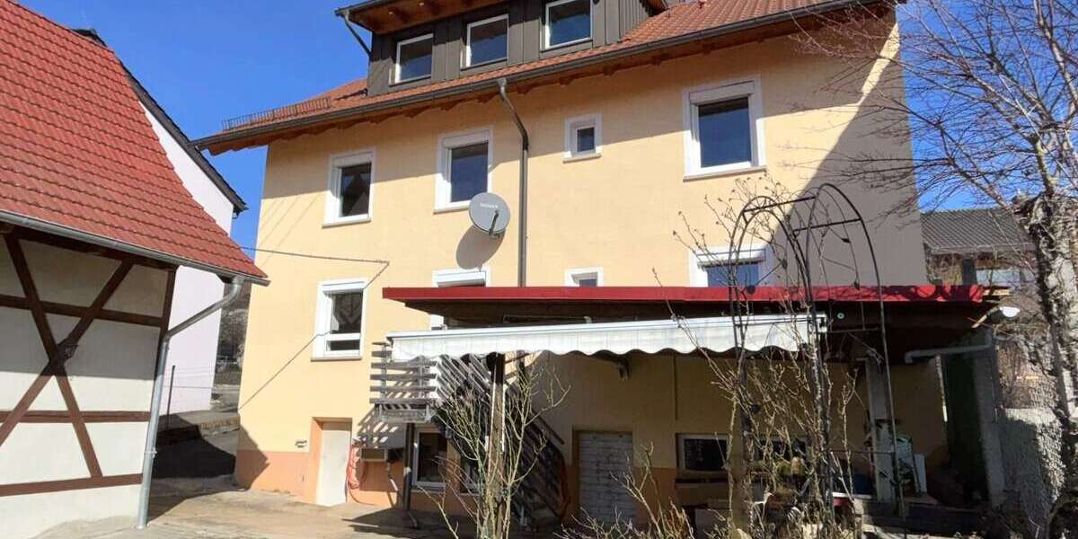 Einfamilienhaus Leutenbach - 8 Zimmer, 144 m&sup2;, 540.000&euro; | Angebot:25724986