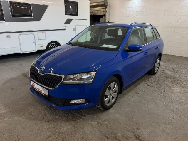 Skoda Fabia 30.600 km 15.990 &euro; Würzburg 97074