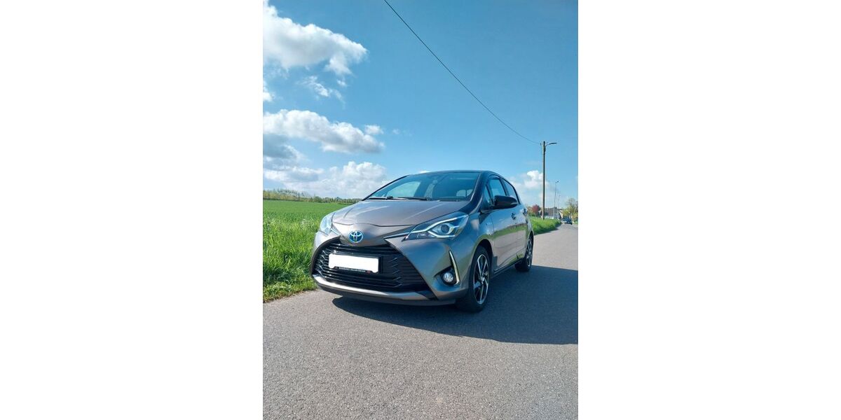 Toyota Yaris 42.000 km 15.600 &euro; Herzogenrath 52134