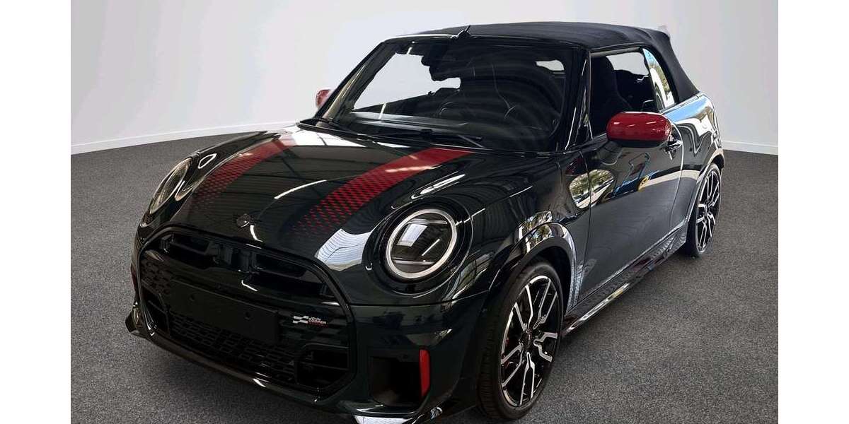 Mini John Cooper Works Cabrio 2.500 km 43.986 &euro; München 80788