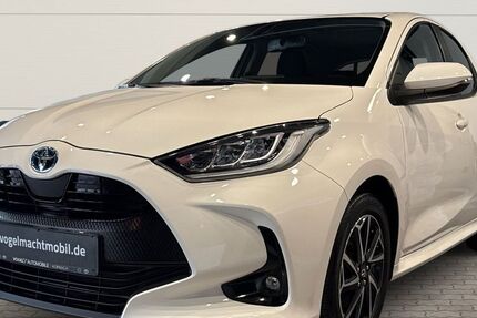 Toyota Yaris 23.623 km 20.650 &euro; Korbach 34497