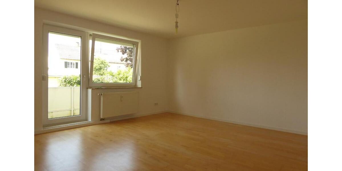 Hochparterre Friedberg - 2 Zimmer, 57 m&sup2;, 700&euro; | Angebot:25394505