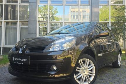 Renault Clio 107.000 km 4.980 &euro; München 81929