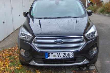 Ford Kuga 207.715 km 11.900 &euro; Pfullingen 72793