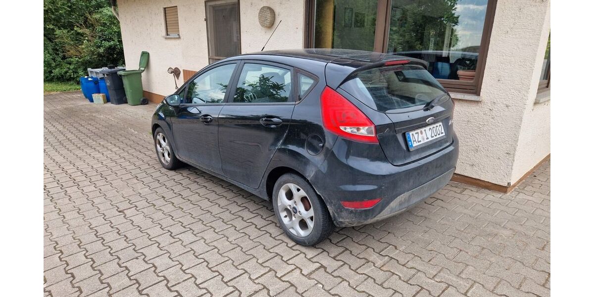 Ford Fiesta 226.000 km 2.299 &euro; Gau-Odernheim 55239