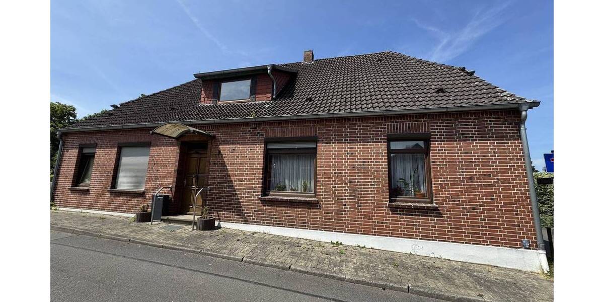 Einfamilienhaus Bad Bodenteich Bodenteich - 9 Zimmer, 183 m&sup2;, 185.000&euro; | Angebot:25227890
