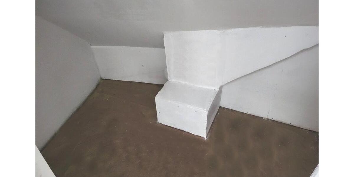 Dachgeschoßwohnung Schkeuditz - 1 Zimmer, 42 m&sup2;, 419&euro; | Angebot:26313666