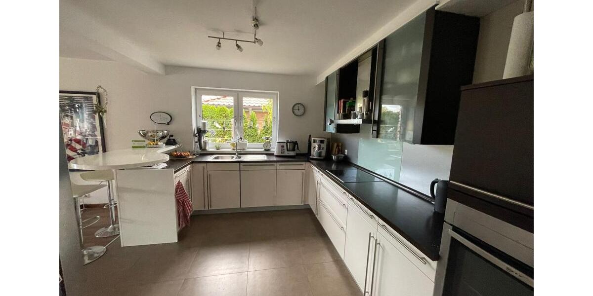 Einfamilienhaus Schwülper - 7 Zimmer, 197 m&sup2;, 749.000&euro; | Angebot:24685418