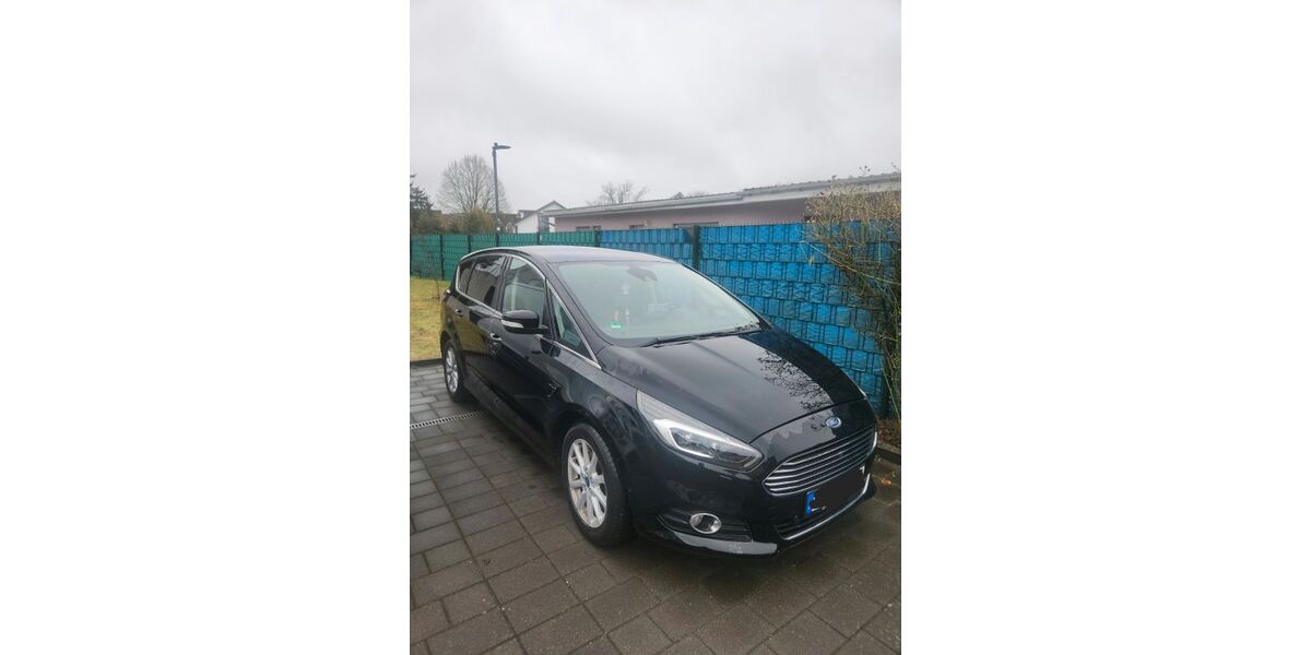 Ford S-Max 217.300 km 10.900 &euro; Kaltenkirchen 24568