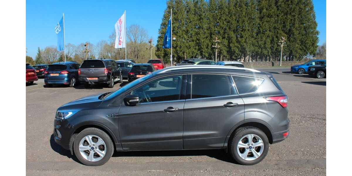 Ford Kuga 75.000 km 15.990 € Speicher 54662