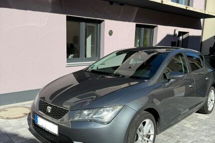 Seat Leon 136.000 km 8.790 &euro; Pielenhofen 93188