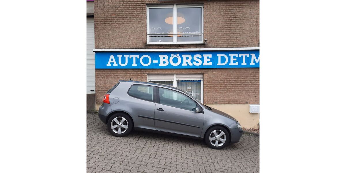 VW Golf 53.395 km 4.250 &euro; Detmold 32758