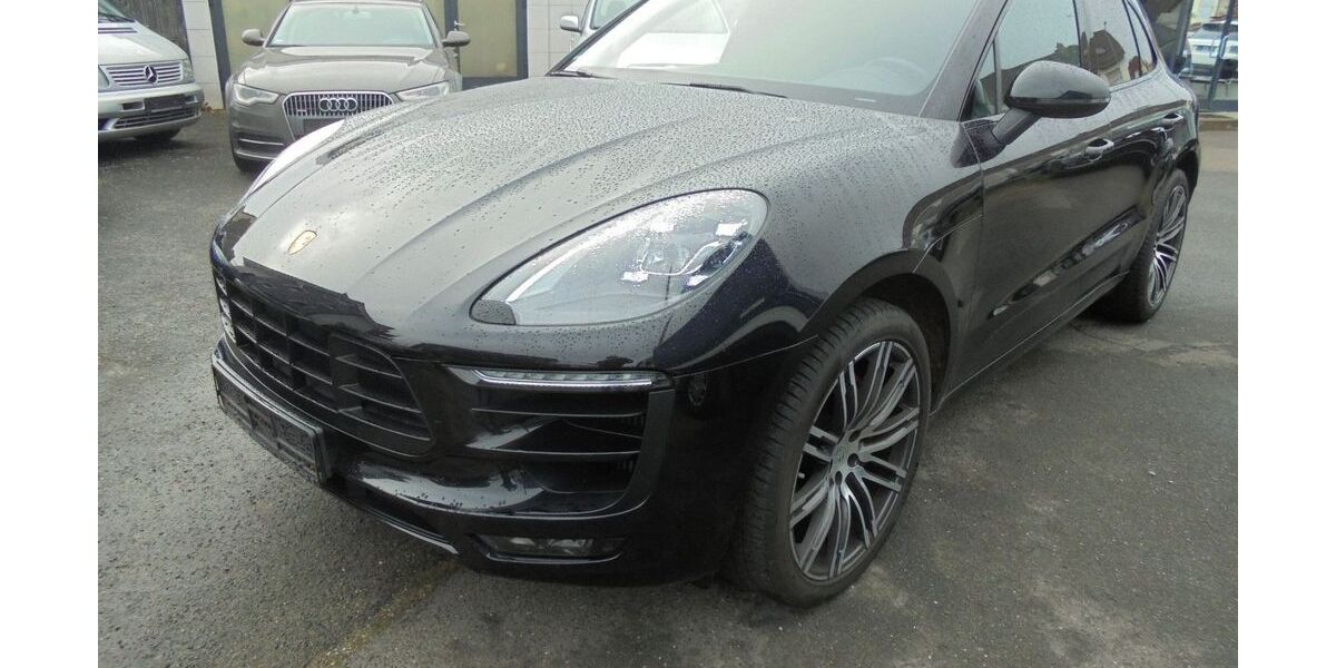 Porsche Macan 124.600 km 36.400 &euro; Nürnberg 90431