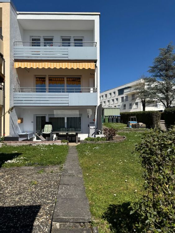 Provisionsfrei* Reiheneckhaus von Privat in Herrenberg - Brahmsstraße 5.5 zimmer
