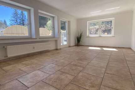 Wohnung Klais Klais - 3 Zimmer, 89 m&sup2;, 349.000&euro; | Angebot:26187860