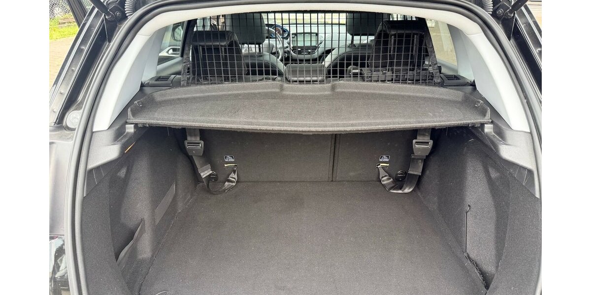 Peugeot 2008 1.2 130PS Allure/Scheckh/Pano/2Hand 78.450 km 8.290 &euro; Frankfurt 60386