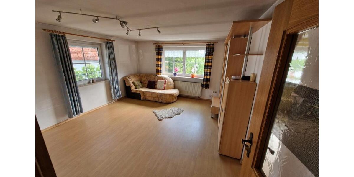 Mehrfamilienhaus, Wohnhaus Langenpreising - 6 Zimmer, 190 m&sup2;, 4.500&euro; | Angebot:26652340