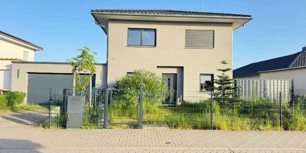 Einfamilienhaus Eilenburg - 5 Zimmer, 157 m&sup2;, 619.900&euro; | Angebot:26191138