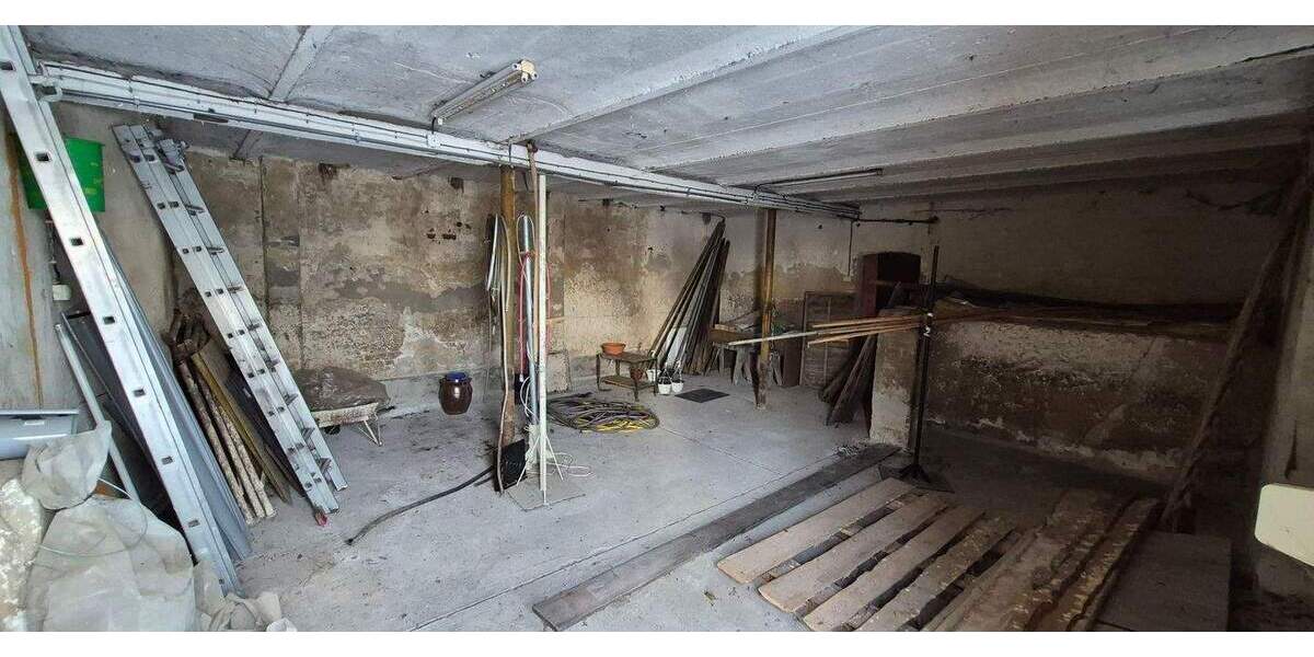 Viel Platz für Ihre Ideen - 2 Häuser * Bürohaus * Ladengeschäft * Wirtschaftsgebäude * 4 Garagen * Wald uvm. - Mehrfamilienhaus, Wohnhaus Arendsee (Altmark) Fleetmark | Angebot:25536497