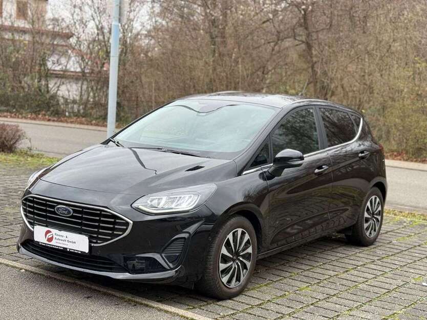 Ford Fiesta 22.405 km 17.790 € Mosbach 74821