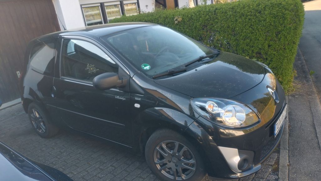 Renault Twingo 146.000 km 2.700 &euro; Denkingen 78588