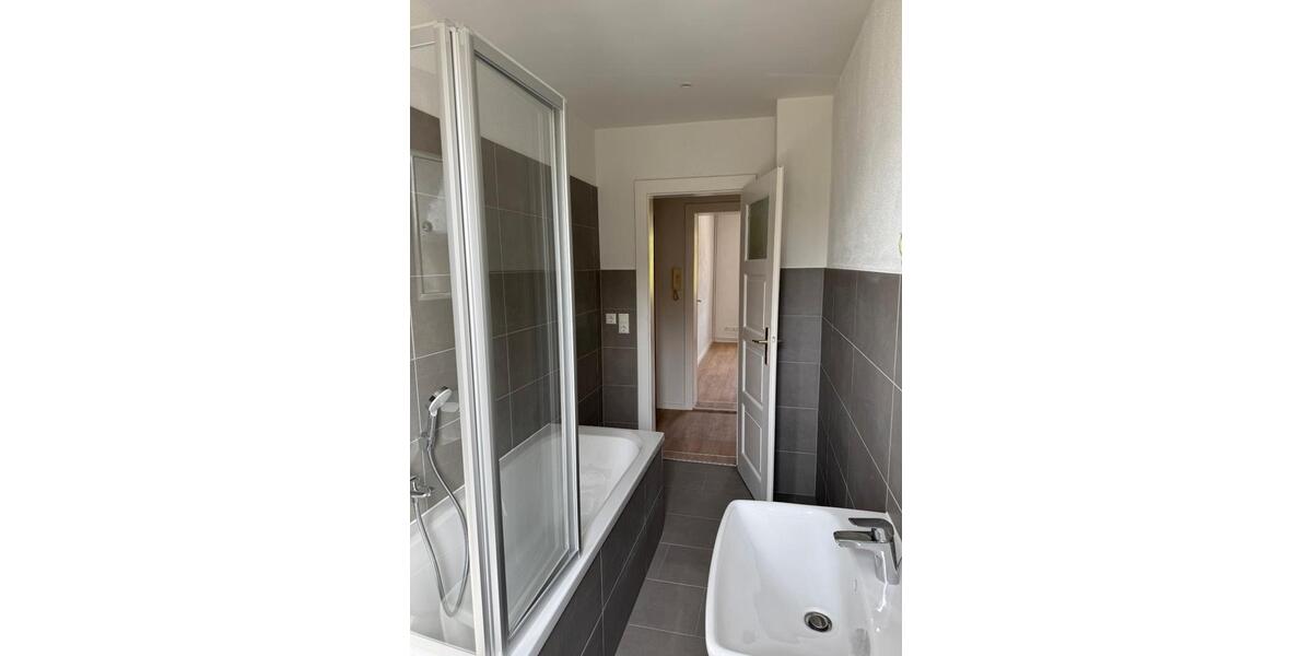 Etagenwohnung Forst (Lausitz) - 1 Zimmer, 45 m&sup2;, 360&euro; | Angebot:26381819