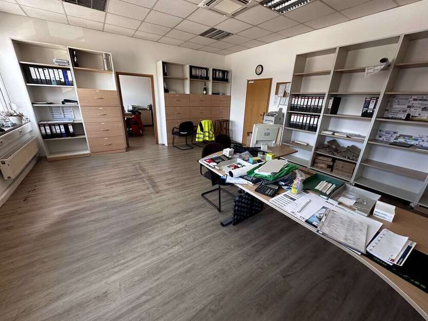 Büro in Dresden 1.485 € 135 m²