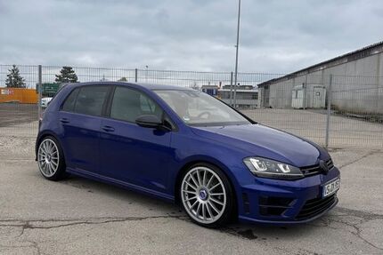 VW Golf 85.000 km 25.000 &euro; Dauchingen 78083