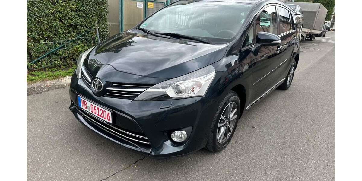 Toyota Verso 146.400 km 9.990 &euro; Bremen 28215